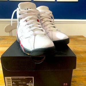 Jordan 7 Retro Cardinal Youth Size 4